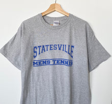 Load image into Gallery viewer, Statesville American College t-shirt (L)