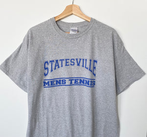 Statesville American College t-shirt (L)