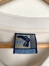 Load image into Gallery viewer, Nike sweatshirt (S)