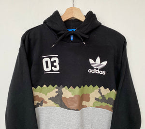 Adidas hoodie (M)