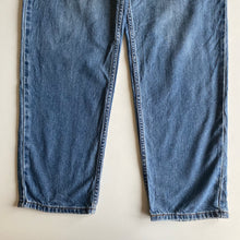 Load image into Gallery viewer, Levi’s 560 W31 L36