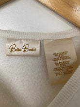 Load image into Gallery viewer, Embroidered ‘Christmas’ sweatshirt (S)