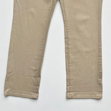 Load image into Gallery viewer, Levi’s 505 W33 L32