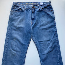Load image into Gallery viewer, Nautica Jeans W36 L30