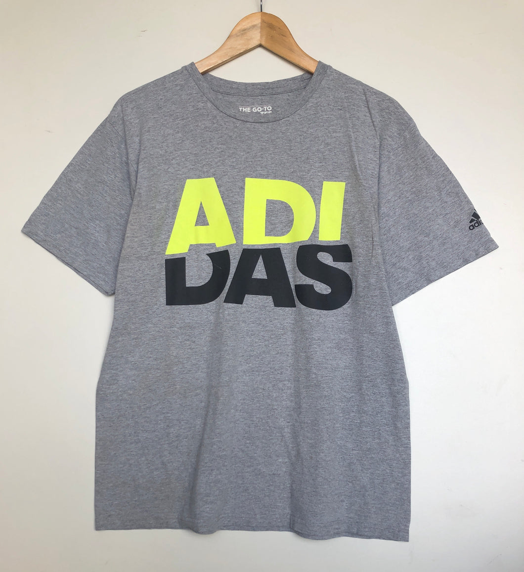 Adidas t-shirt (L)