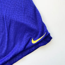 Load image into Gallery viewer, Nike Shorts (M)