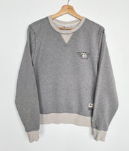 Load image into Gallery viewer, Champion Walt Disney sweatshirt (S)