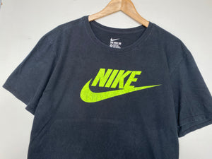 Nike t-shirt (XL)