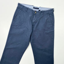 Load image into Gallery viewer, Tommy Hilfiger Trousers W32 L30