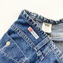Load image into Gallery viewer, 90s Levi’s Shorts W32