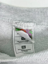 Load image into Gallery viewer, Embroidered ‘Birds’ sweatshirt (XL)