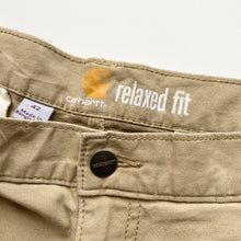 Load image into Gallery viewer, Carhartt Cargo Shorts W42