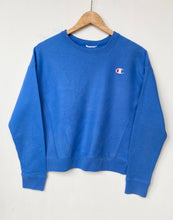 Load image into Gallery viewer, Women&#39;s Champion sweatshirt (XS)