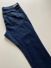 Load image into Gallery viewer, J. Crew Jeans W36 L30