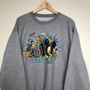 Disney sweatshirt (L)