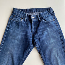 Load image into Gallery viewer, Levi’s Jeans W29 L32