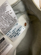 Load image into Gallery viewer, Levi’s 501 W36 L30