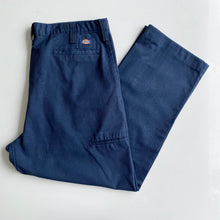 Load image into Gallery viewer, Dickies W38 L32