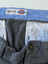 Load image into Gallery viewer, Dickies W36 L26