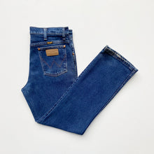 Load image into Gallery viewer, Wrangler Jeans W33 L30