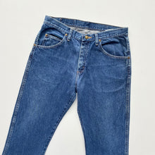 Load image into Gallery viewer, Wrangler Jeans W33 L30