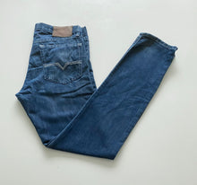 Load image into Gallery viewer, Guess Jeans W30 L32