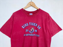 Load image into Gallery viewer, American College t-shirt (L)