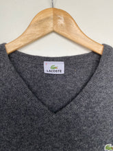 Load image into Gallery viewer, Lacoste jumper (XS)