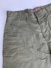 Load image into Gallery viewer, Dickies Shorts W34