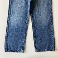 Load image into Gallery viewer, Calvin Klein Jeans W34 L29
