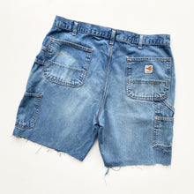 Load image into Gallery viewer, Carhartt Carpenter Shorts W38