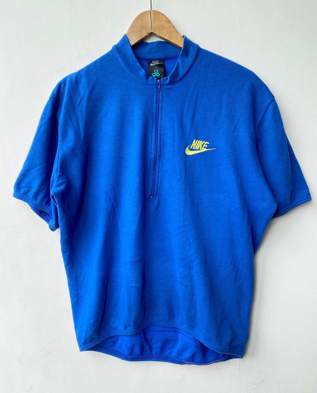 Nike ACG t-shirt (M)