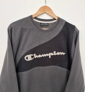 Champion Reworked Sweatshirt (M)