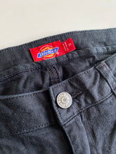 Load image into Gallery viewer, Women&#39;s Dickies W30 L32