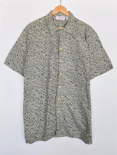 Crazy print shirt (L)