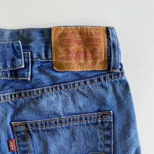 90s Levi’s denim skirt