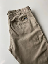 Load image into Gallery viewer, Dickies W34 L32