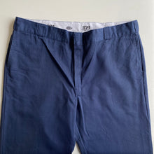 Load image into Gallery viewer, Dickies 874 W44 L30