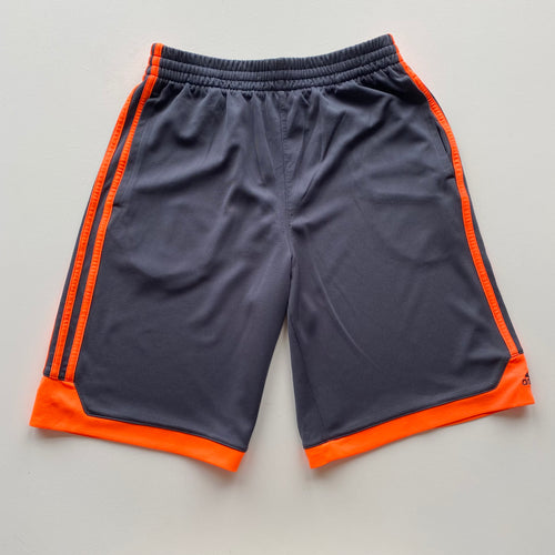 Adidas shorts (S)