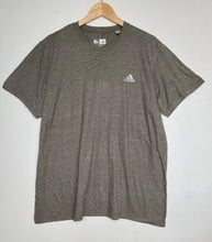 Load image into Gallery viewer, Adidas t-shirt (XL)