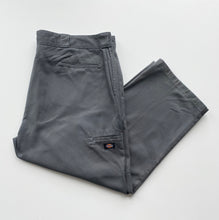 Load image into Gallery viewer, Dickies Double Knee W44 L30