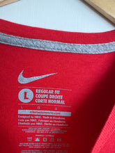Load image into Gallery viewer, Nike t-shirt (L)