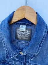 Load image into Gallery viewer, Levi’s denim jacket (S)