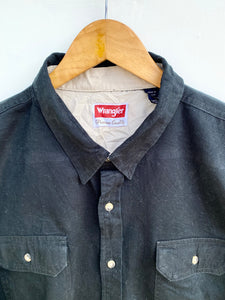 Wrangler shirt (XL)