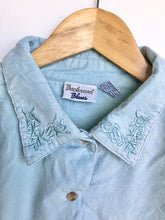 Load image into Gallery viewer, Cord Shirt (L)