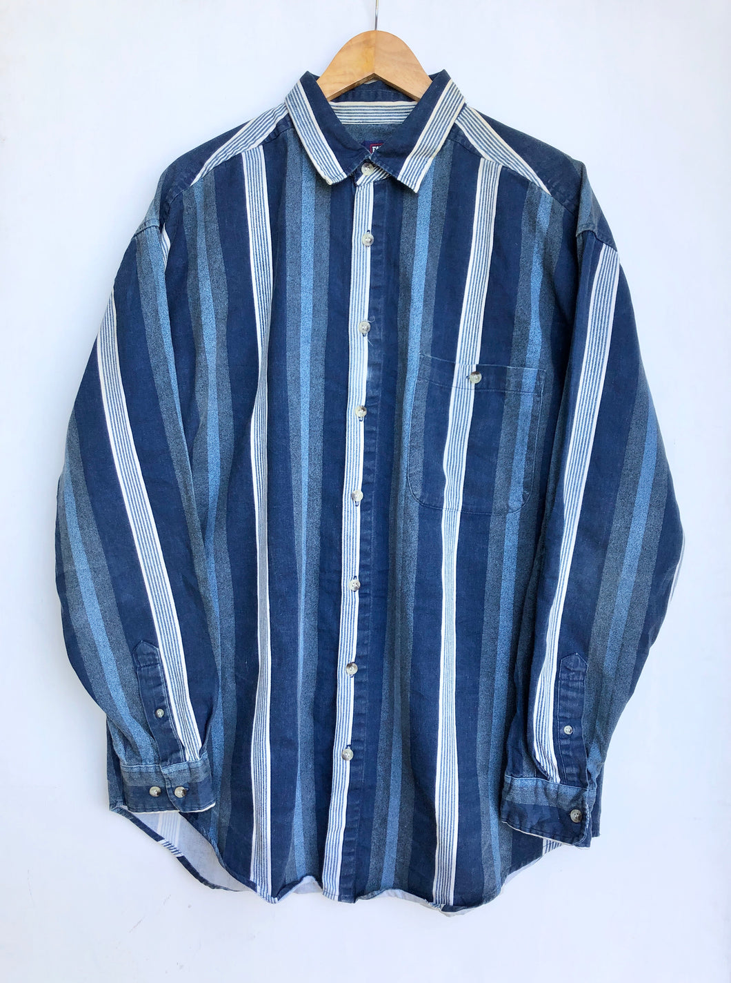 90s Striped shirt (L)