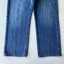 Load image into Gallery viewer, Calvin Klein Jeans W32 L27