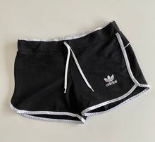 Load image into Gallery viewer, Adidas shorts (L)