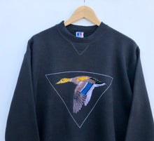 Load image into Gallery viewer, Russell Athletic sweatshirt (M)