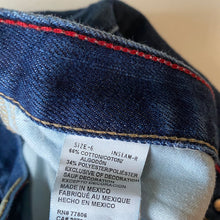 Load image into Gallery viewer, Tommy Hilfiger Jeans W30 L31